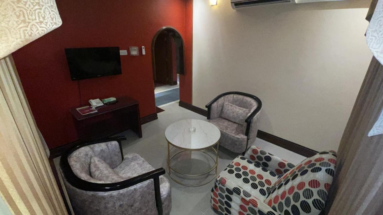 Al Mansour Grand Hotel Hafar Al-Batin Экстерьер фото